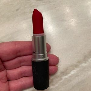 MAC Powder Kiss Lipstick Werk, Werk, Werk